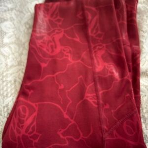 Women's Red Patterned Leggings